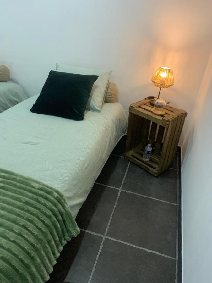 Bed & Breakfast Aux Fines Bulles Et D Hotes Neuve-Maison
