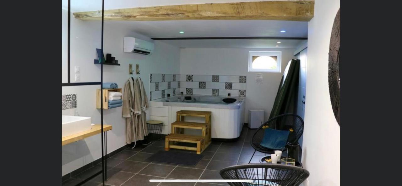 Aux Fines Bulles Et D Hotes Neuve-Maison